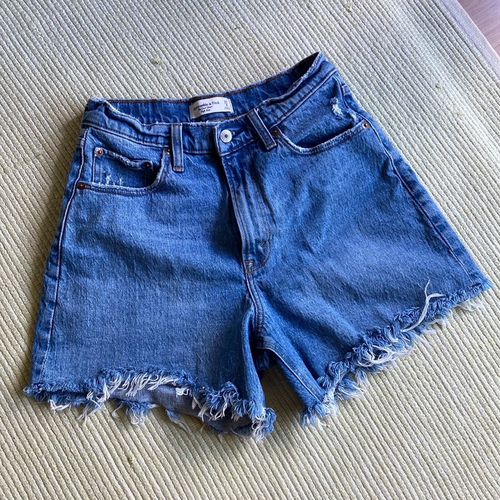 abercrombie curve love dad short